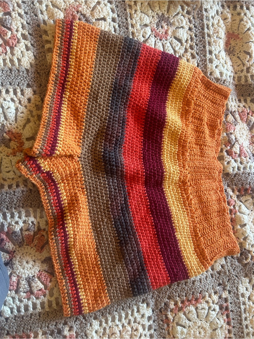 fall colors knit shorts large